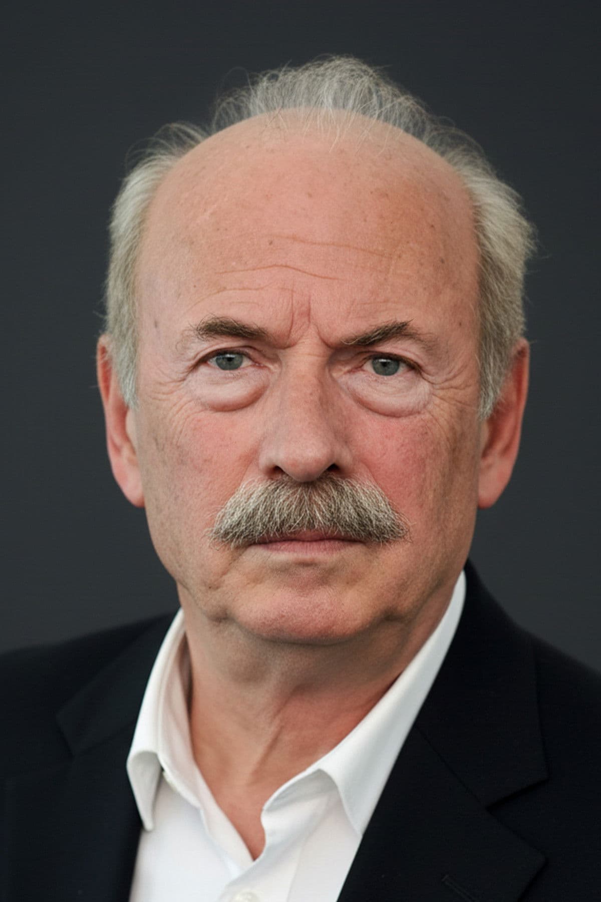 Cüneyt Türel profile