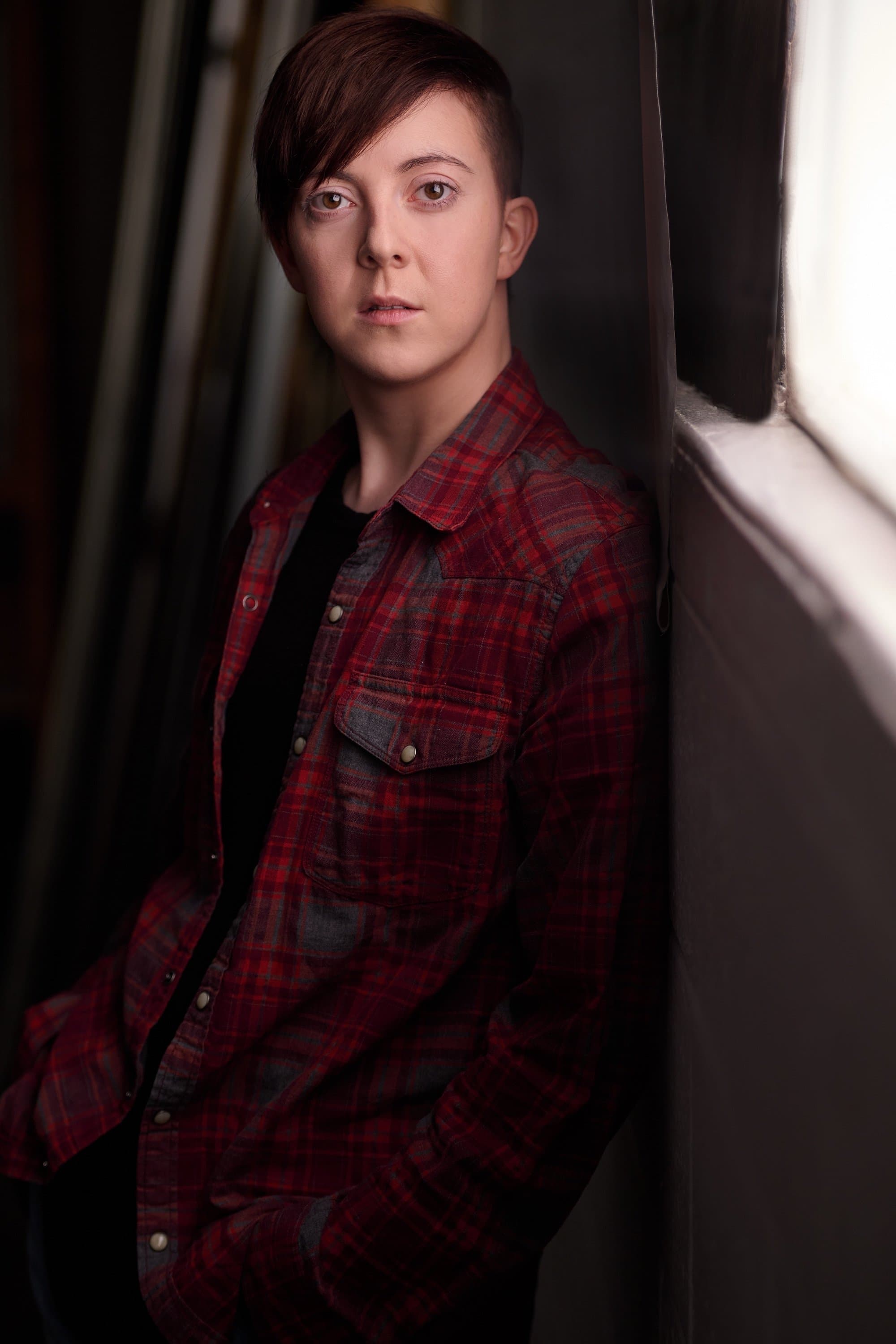 Em Siobhan McCourt profile