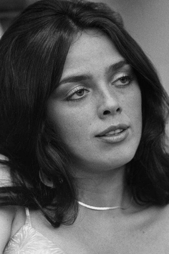 Raven De La Croix profile