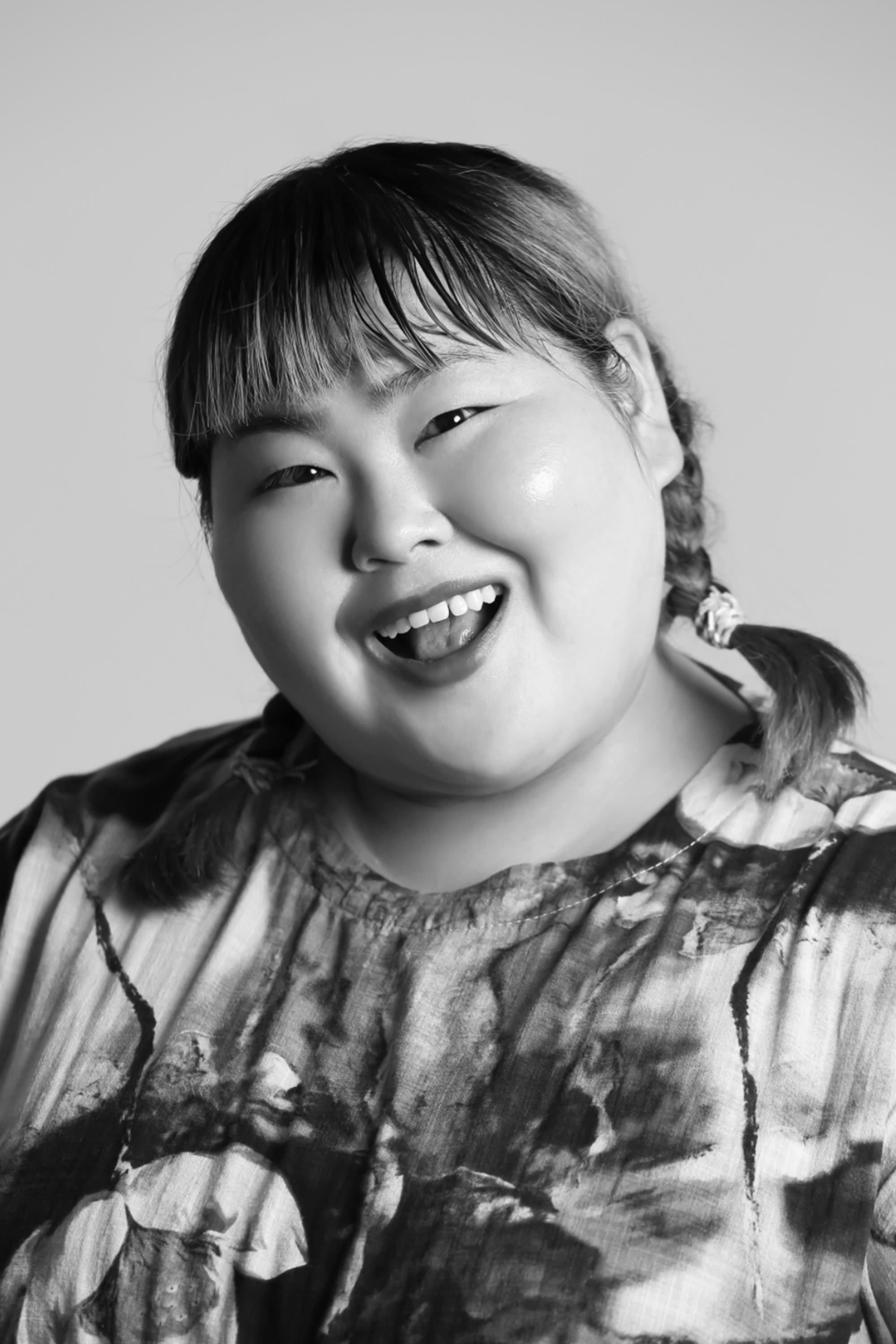 Hwang Mi-young profile