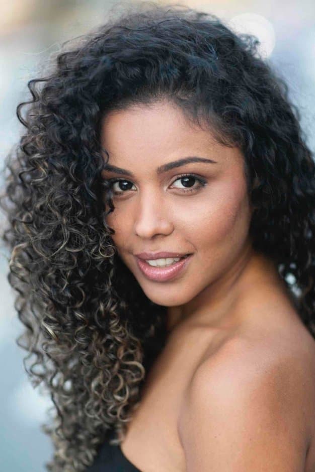 Camila Monteiro profile