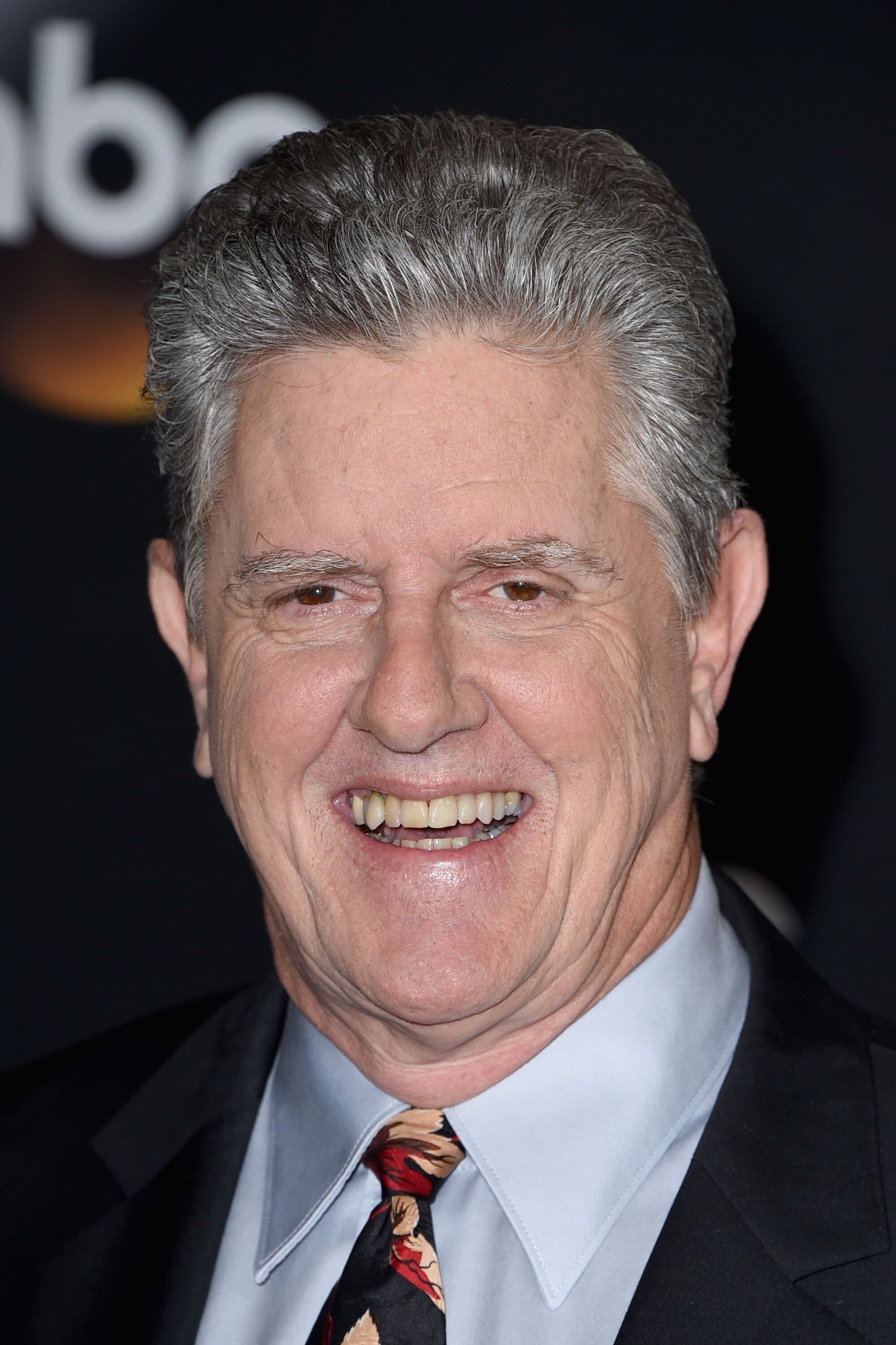 Sam McMurray profile