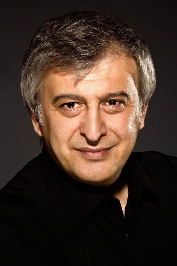 Hüseyin Avni Danyal profile
