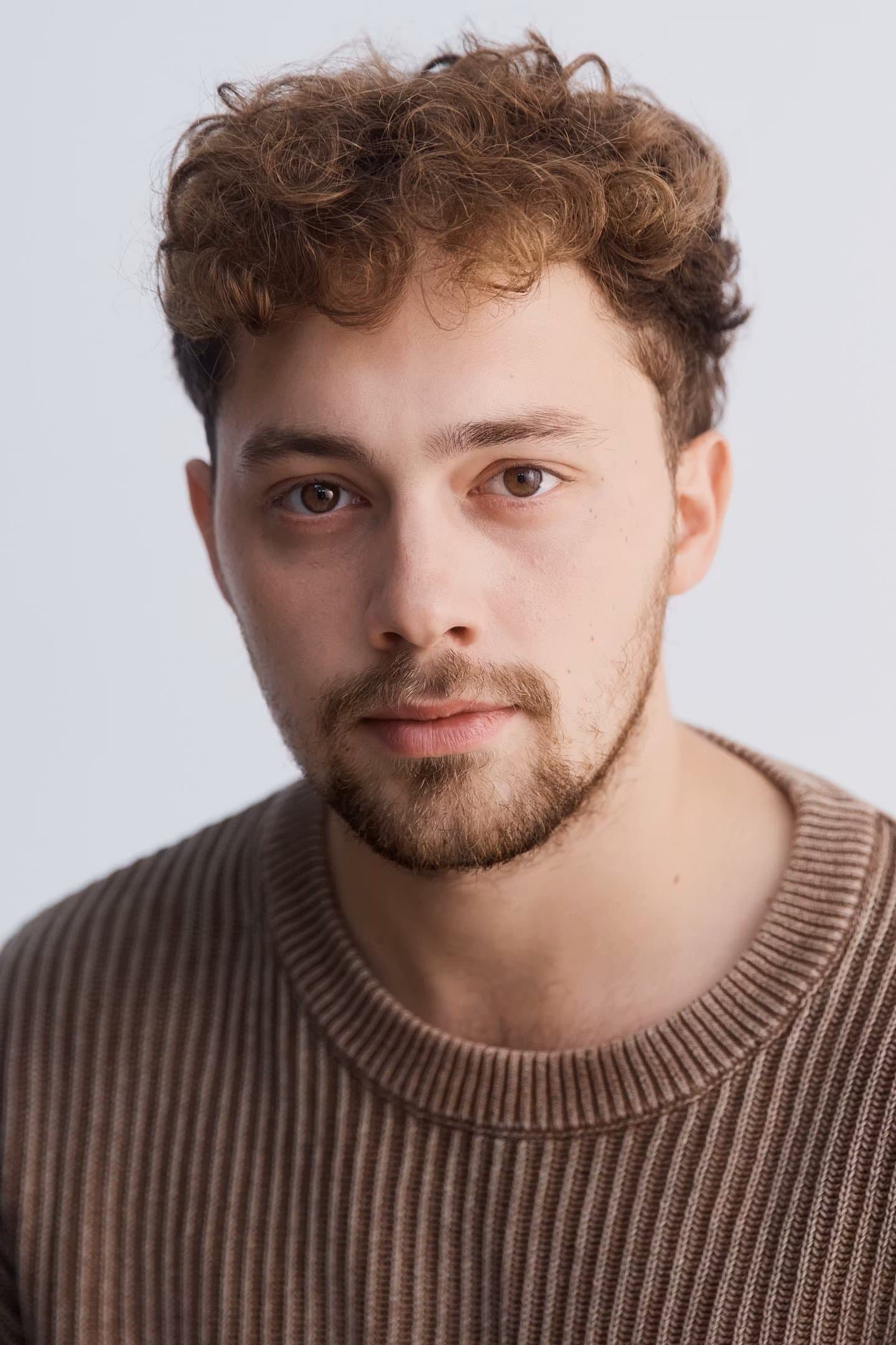 Anselm Bresgott profile