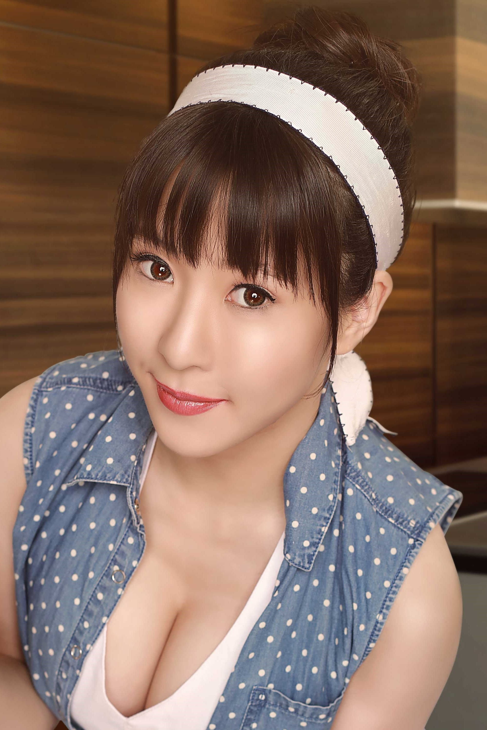 Luna Amemiya profile