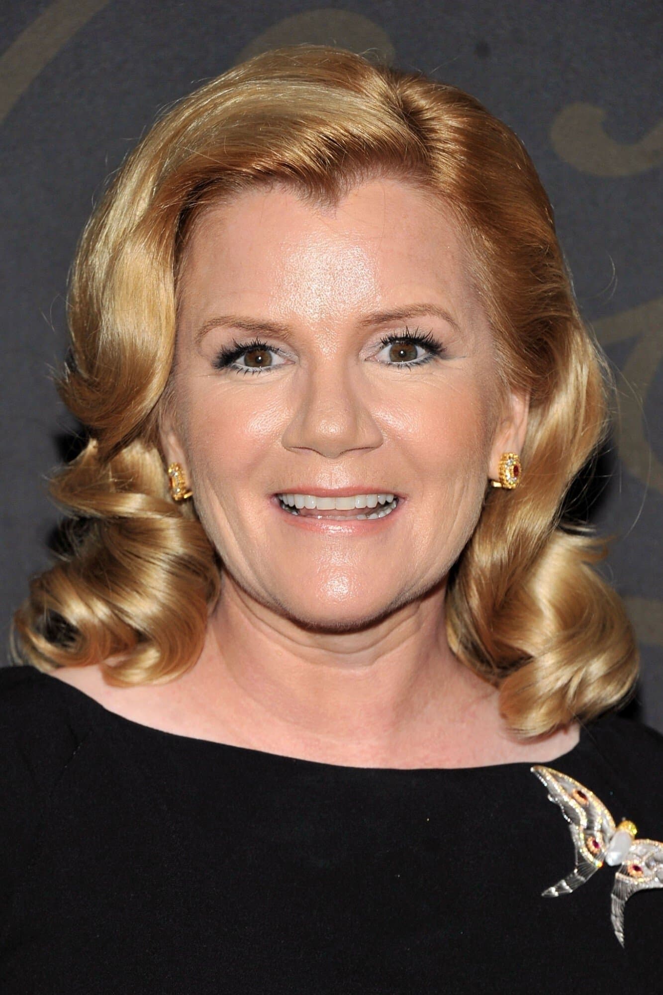 Mare Winningham profile