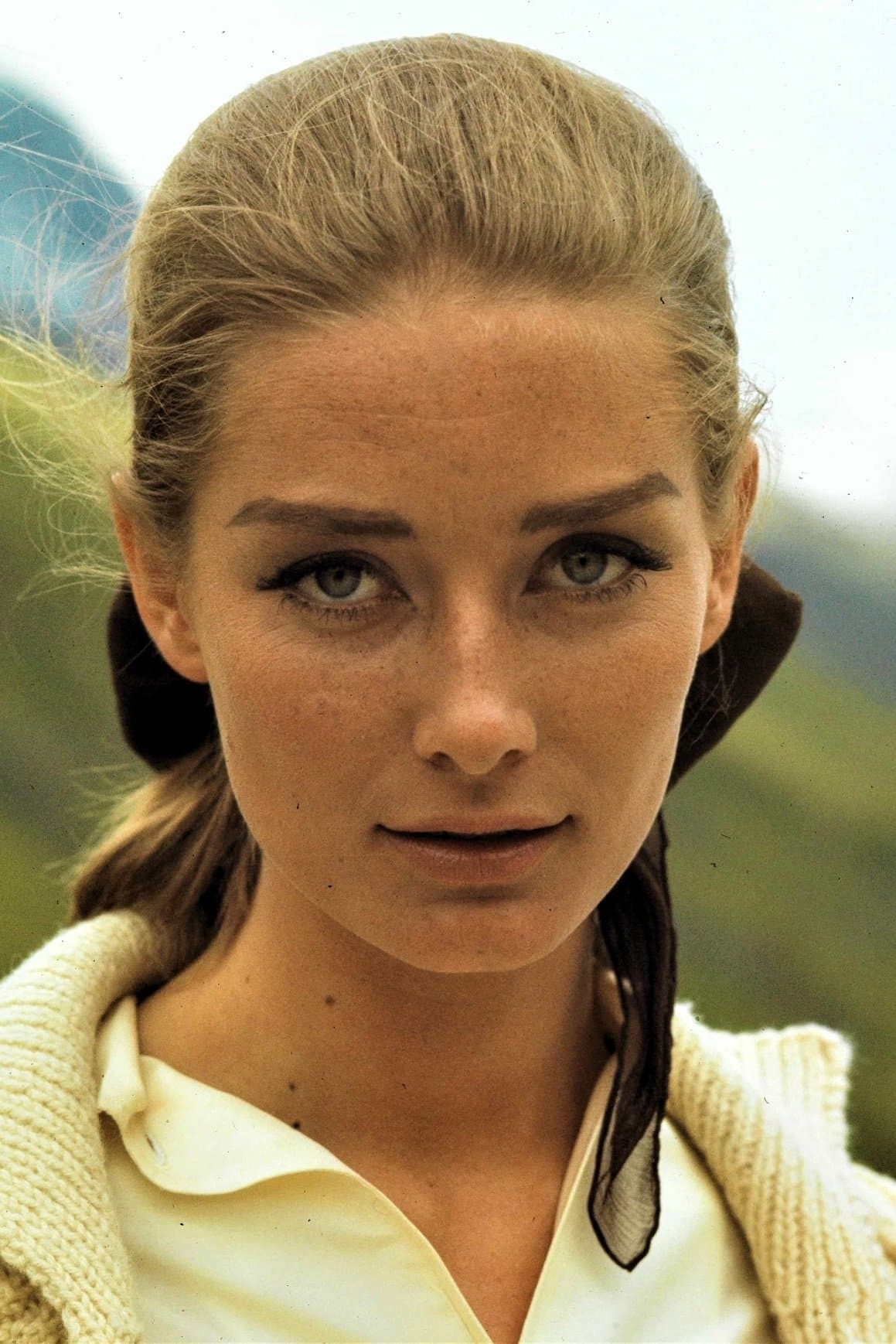 Tania Mallet profile