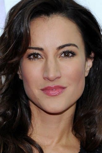 America Olivo profile