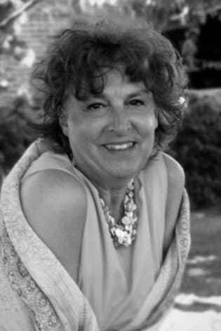 Suzanne Desrocher-Romero profile