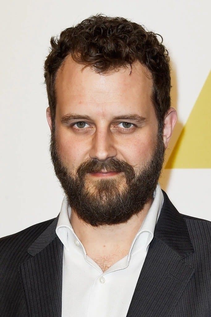 Barney Pilling profile