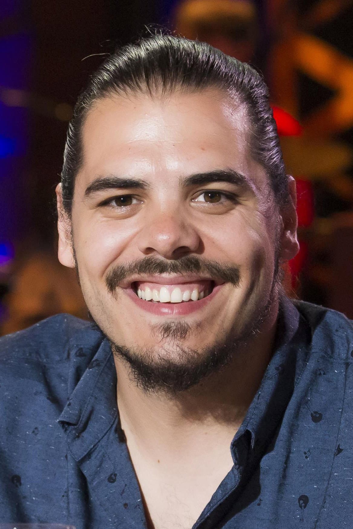 Érik Caouette profile