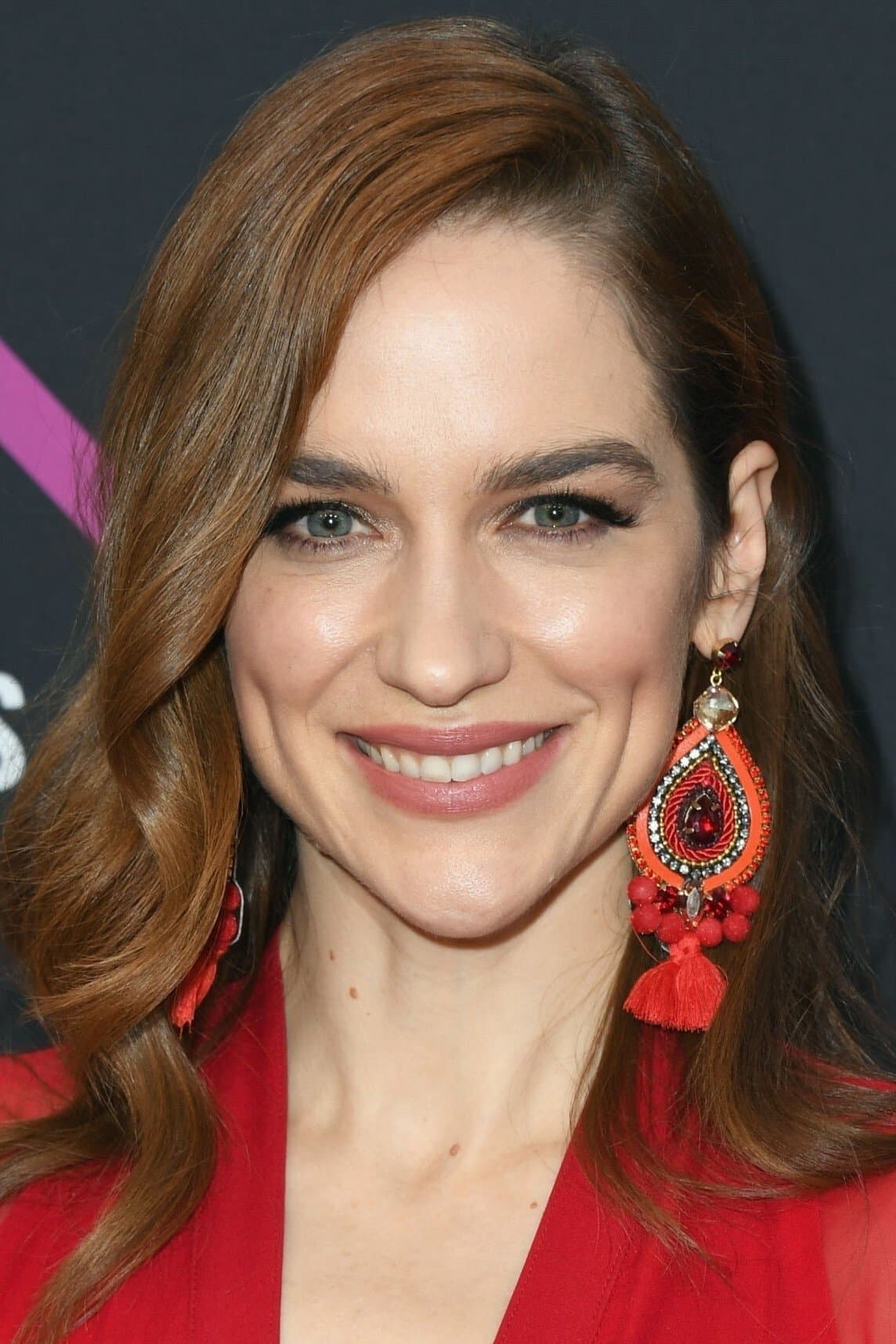 Melanie Scrofano profile