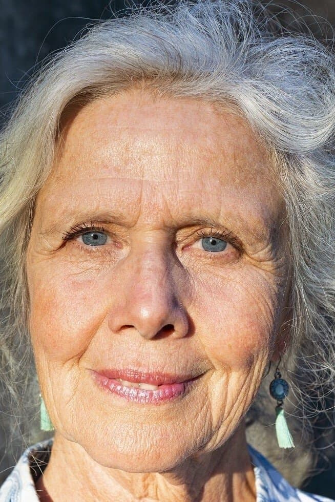 Janine Horsburgh profile