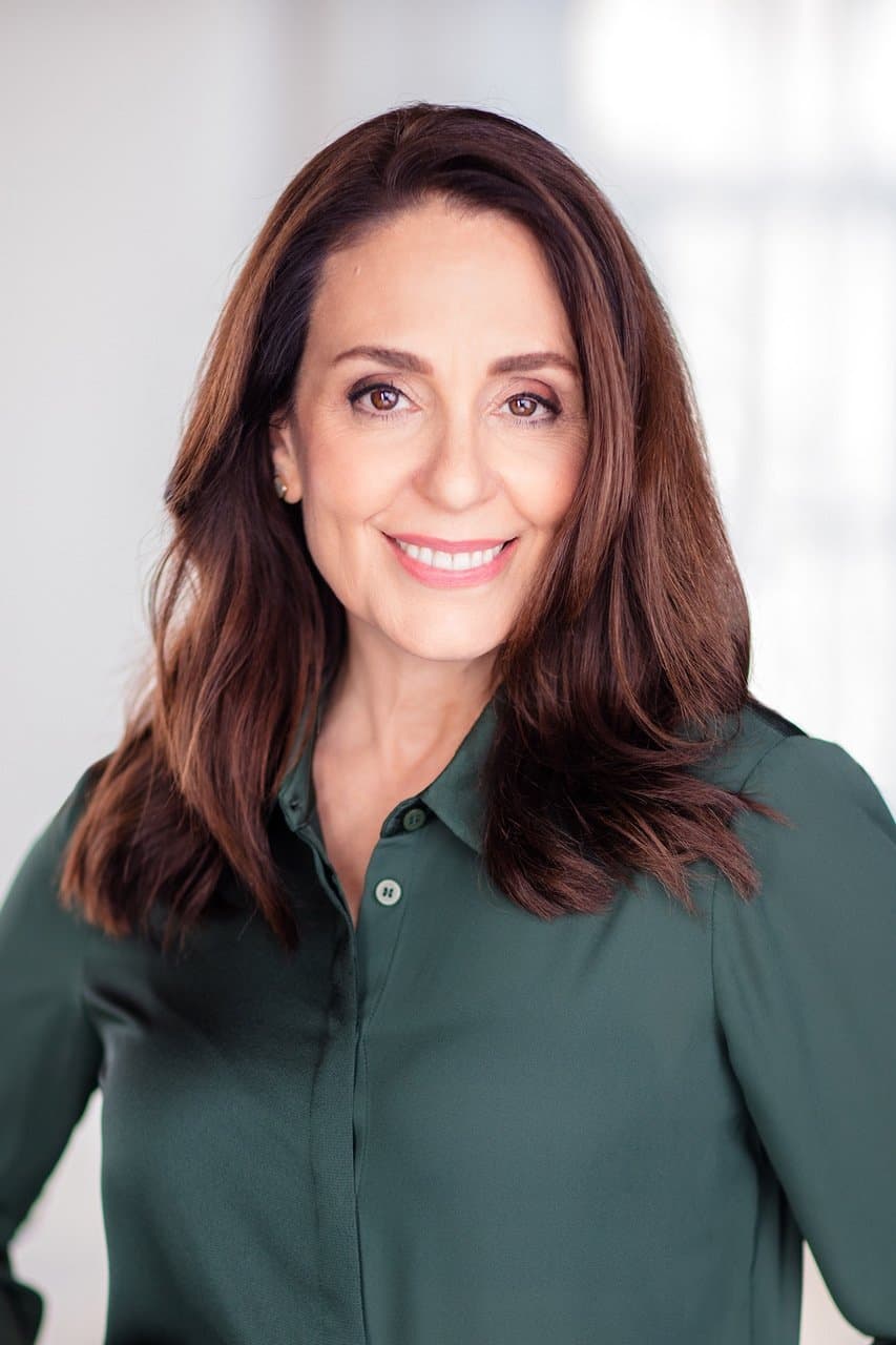 Jacqueline Ann Steuart profile