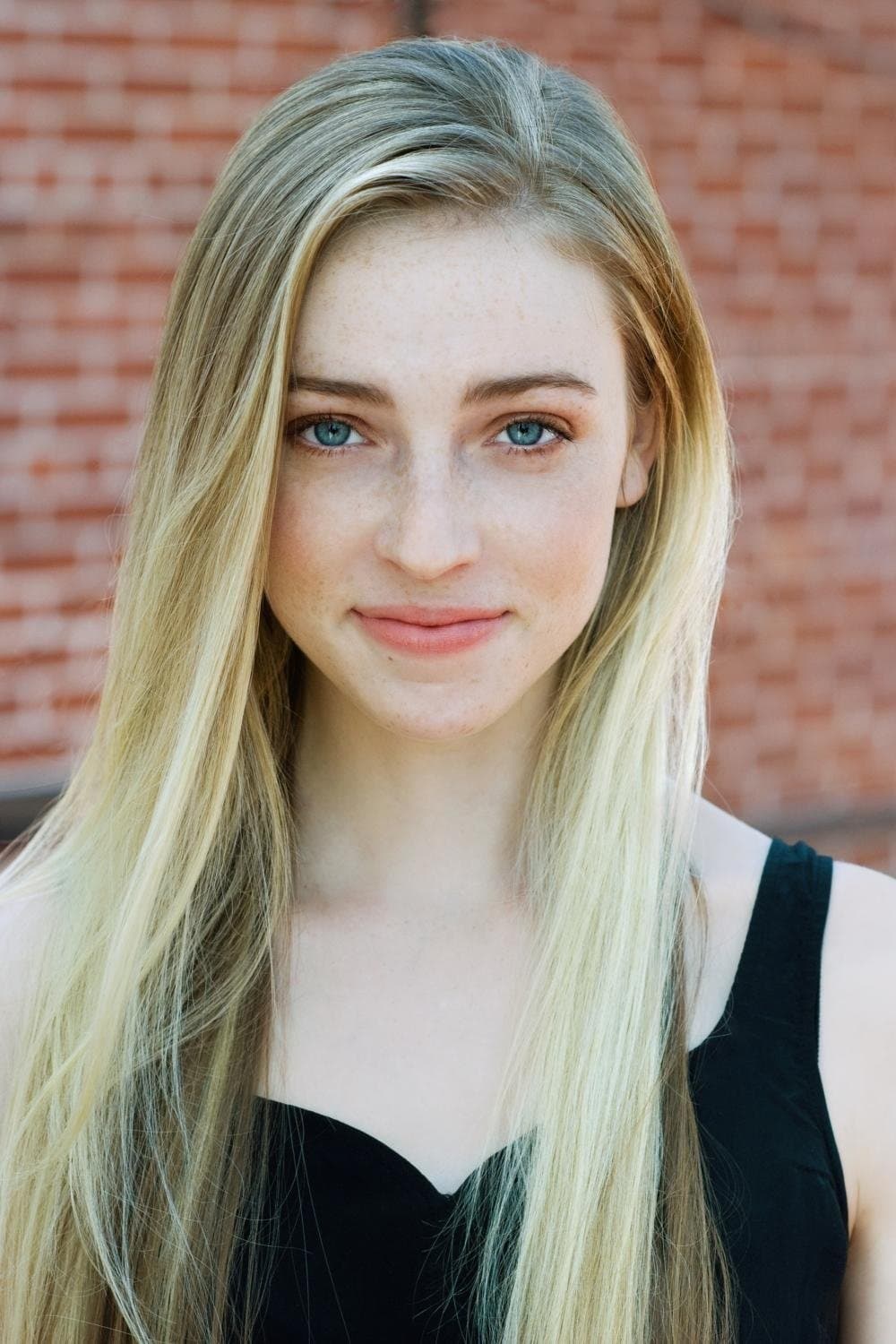 Sarah Mezzanotte profile