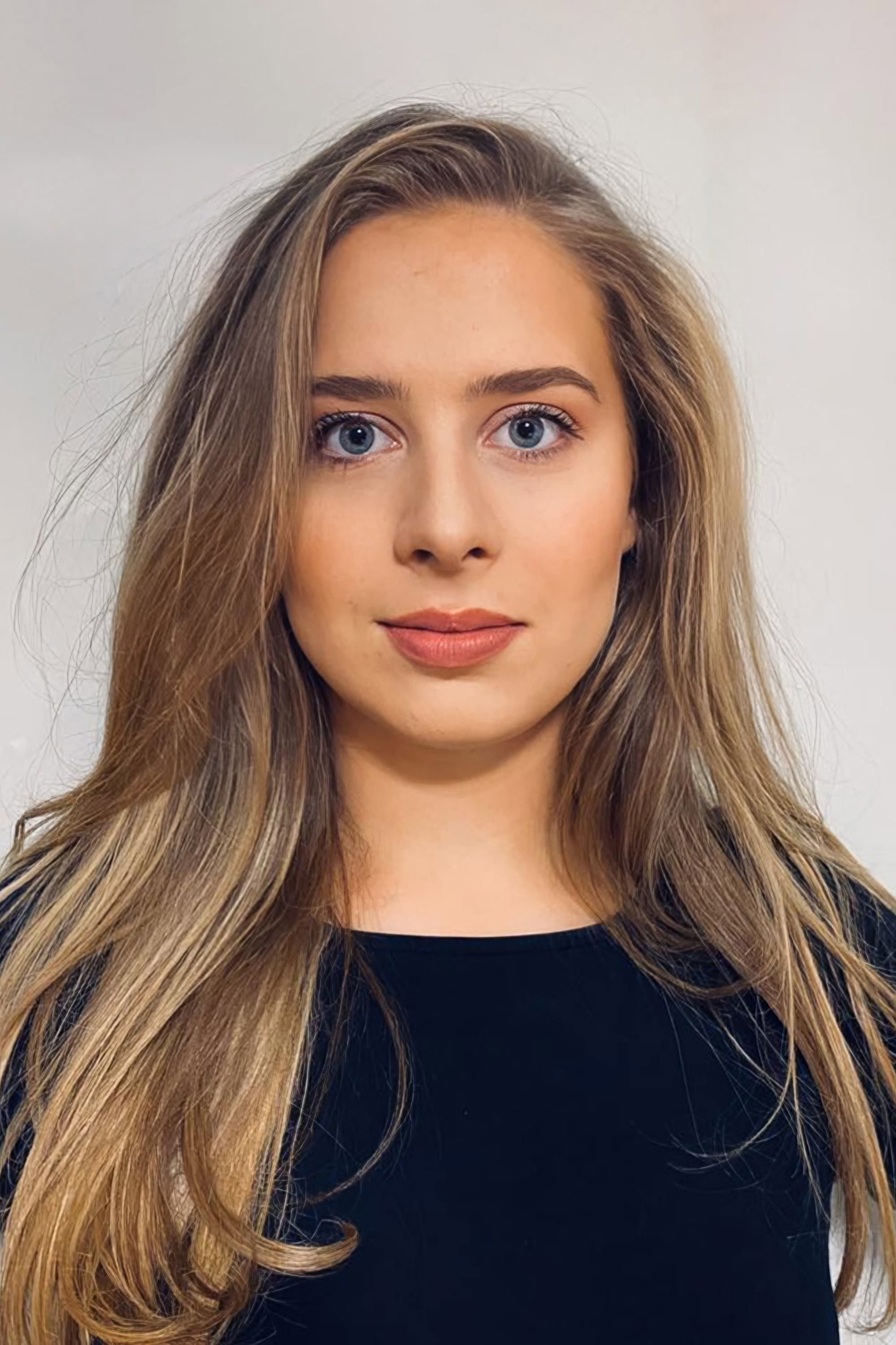 Veronika Stieranková profile