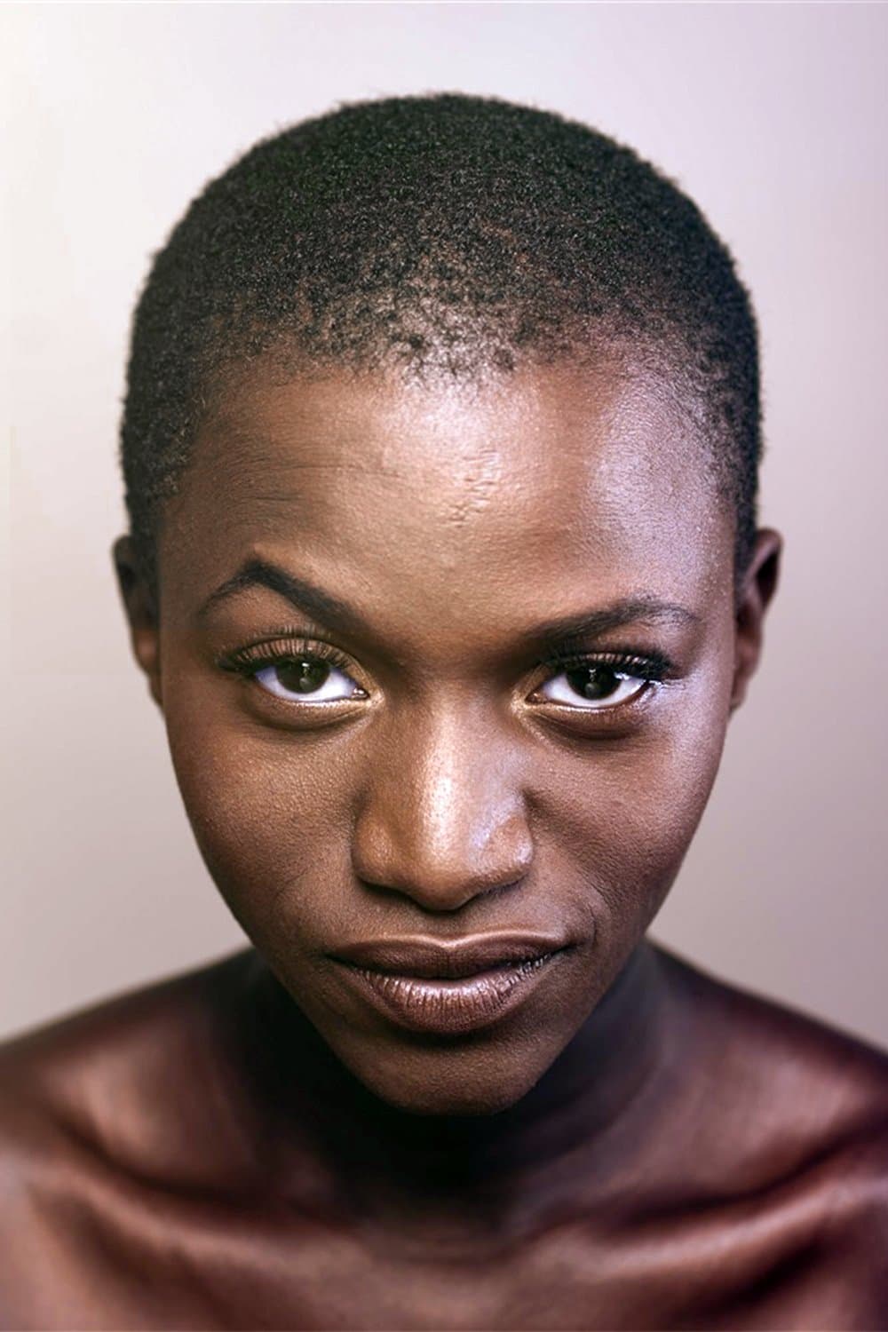 Annabelle Lengronne profile