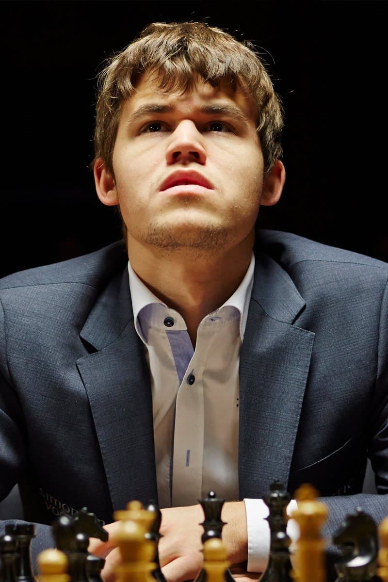 Magnus Carlsen profile