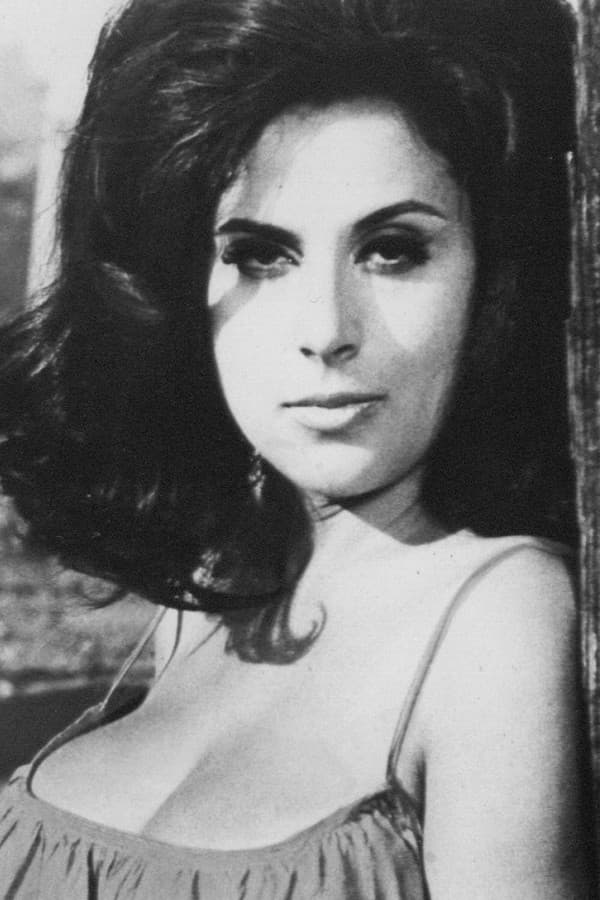 Alaina Capri profile