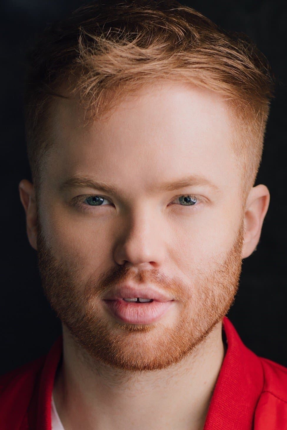 Wesley MacInnes profile