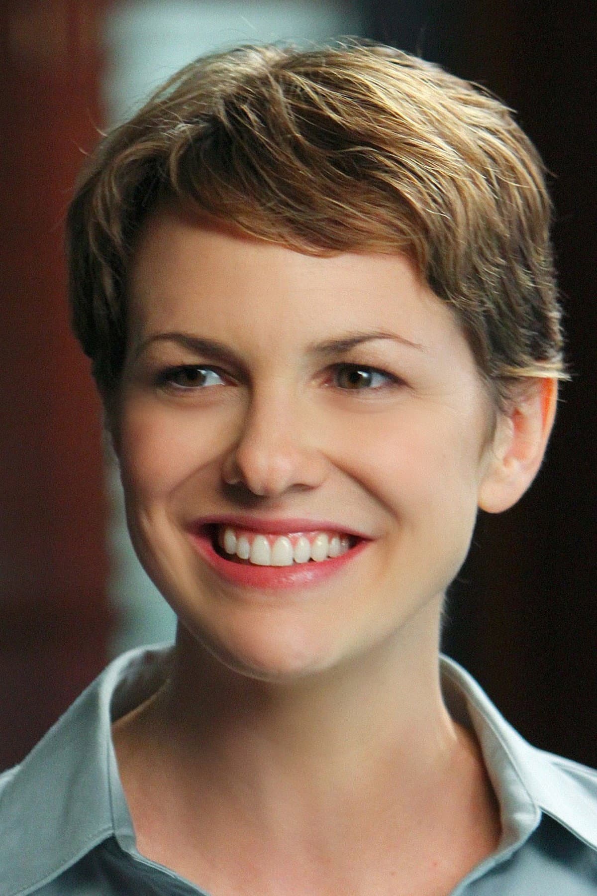 Larisa Oleynik profile