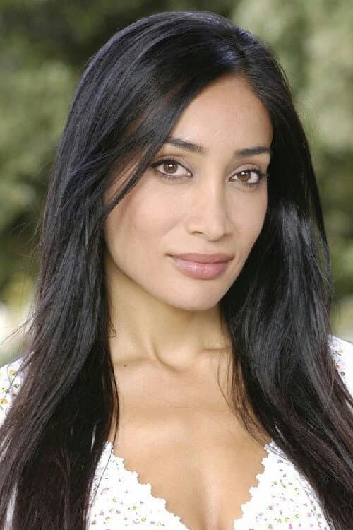 Sofia Hayat profile