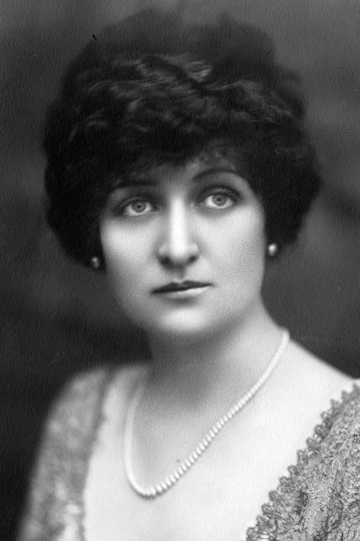 Theresa Maxwell Conover profile