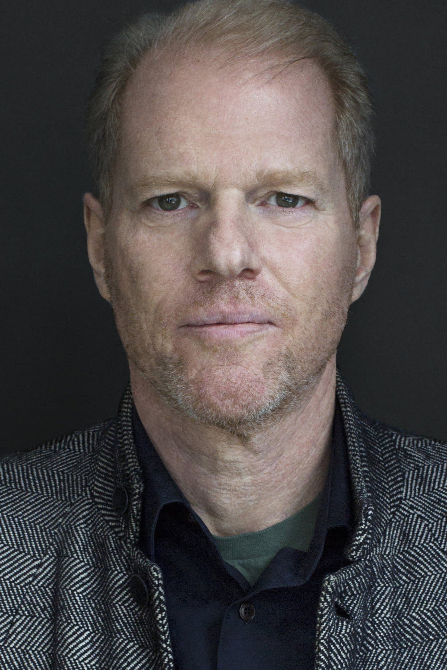 Noah Emmerich profile