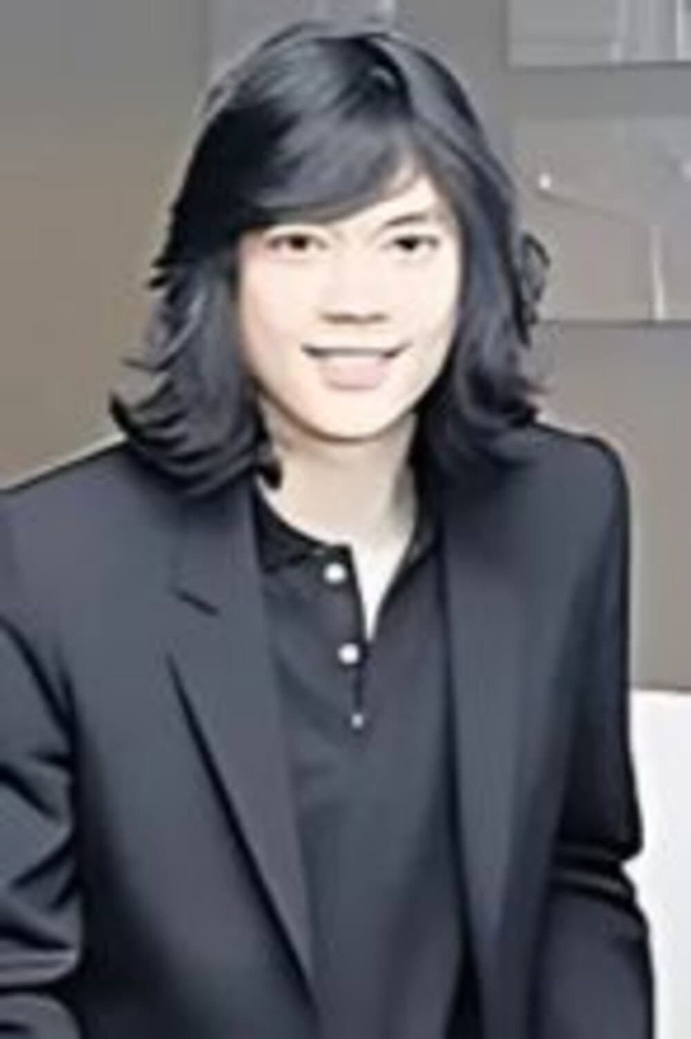 Dew Waratangtagoon profile