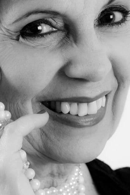 Neusa Velasco profile