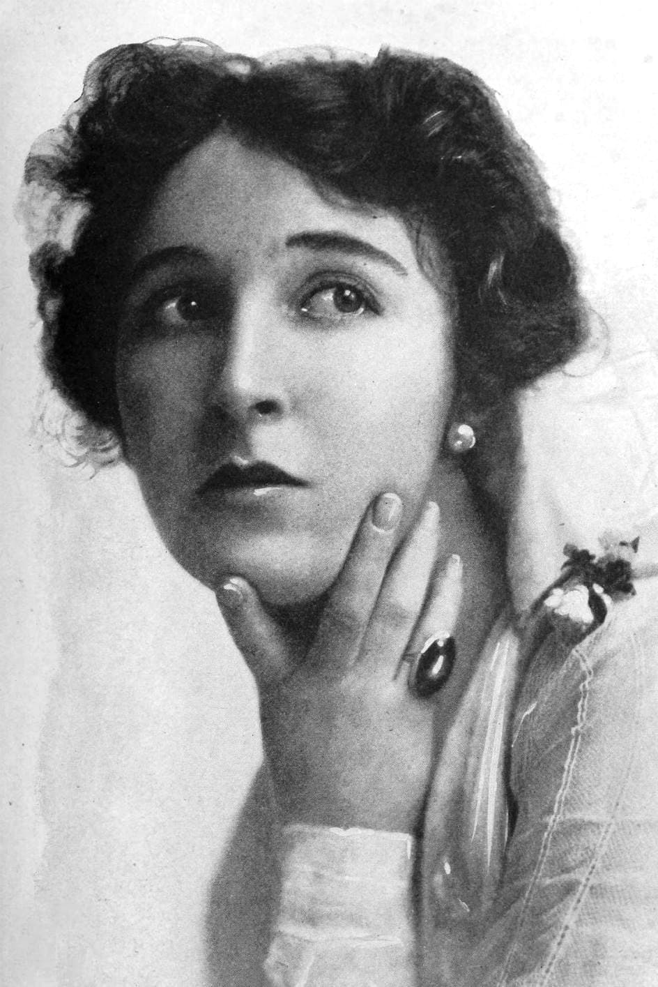 Edith Storey profile