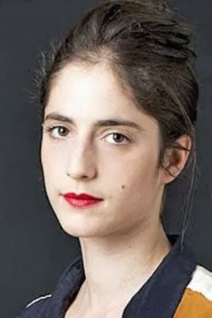 Lucie Desclozeaux profile