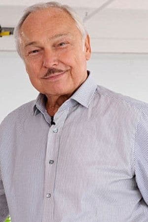 Stephen Bruce profile