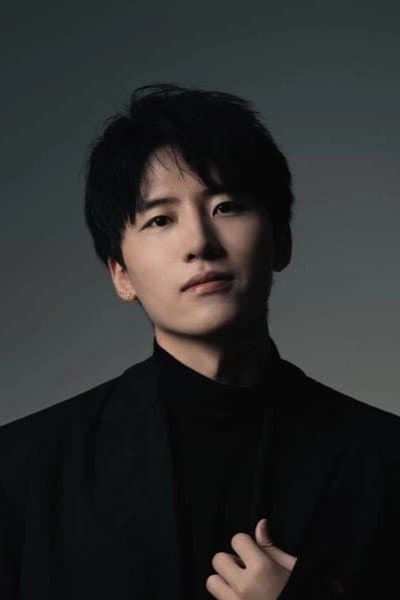 Liu Yilong profile