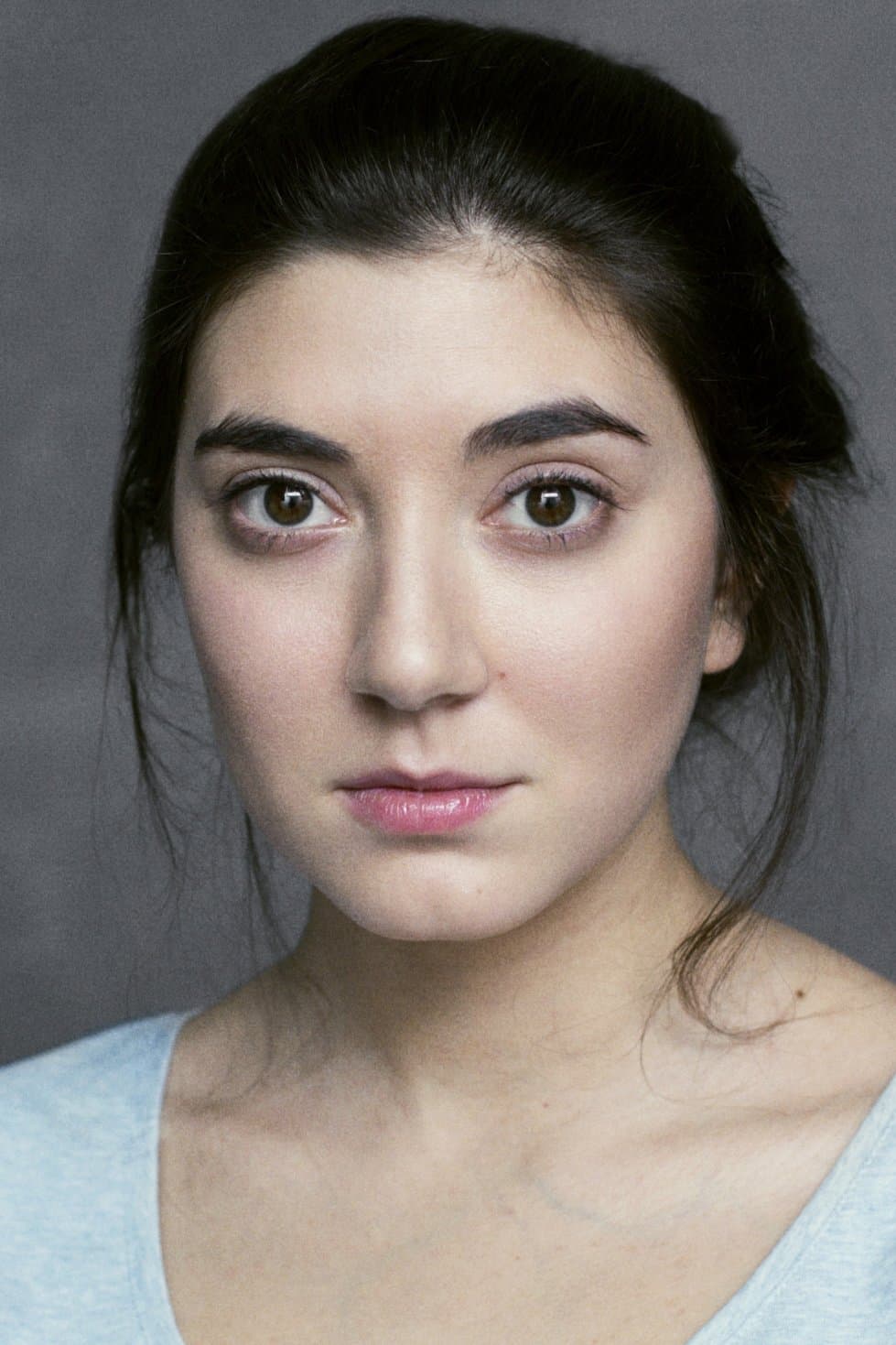 Daniela Hirsh profile