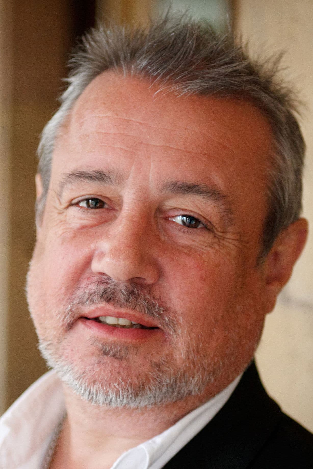 Hamish McAlpine profile