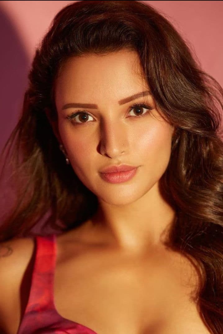 Triptii Dimri profile