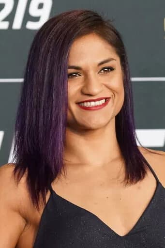 Cynthia Calvillo profile