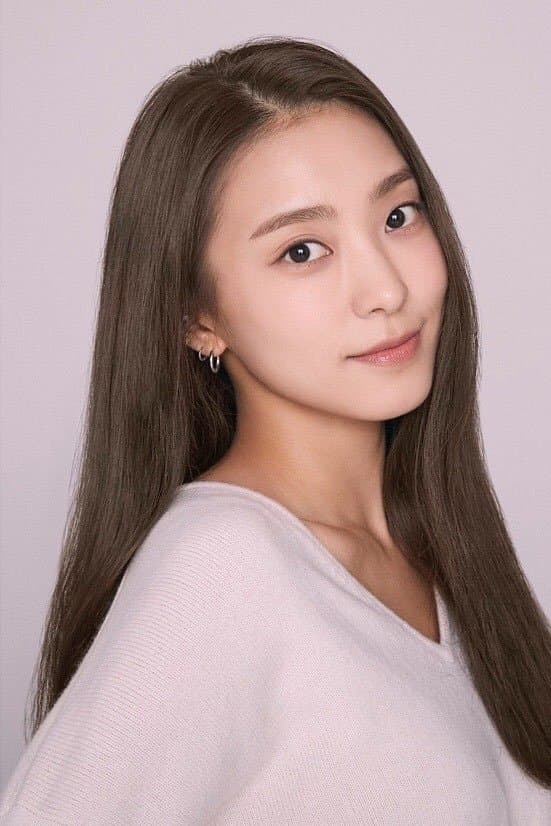 Yoon Bo-ra profile