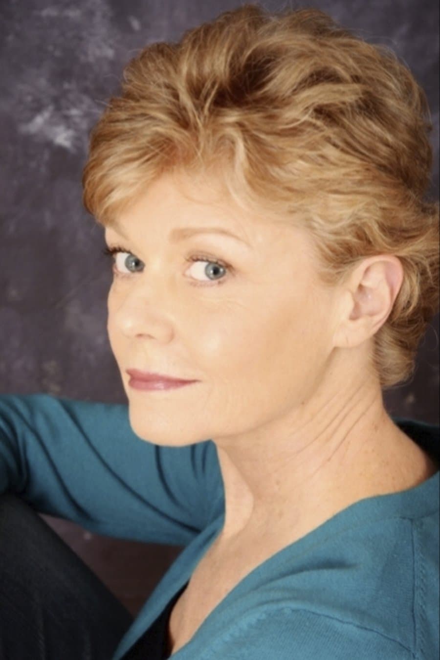 Colleen Winton profile