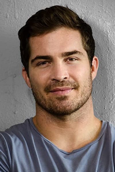 Sean Crampton profile