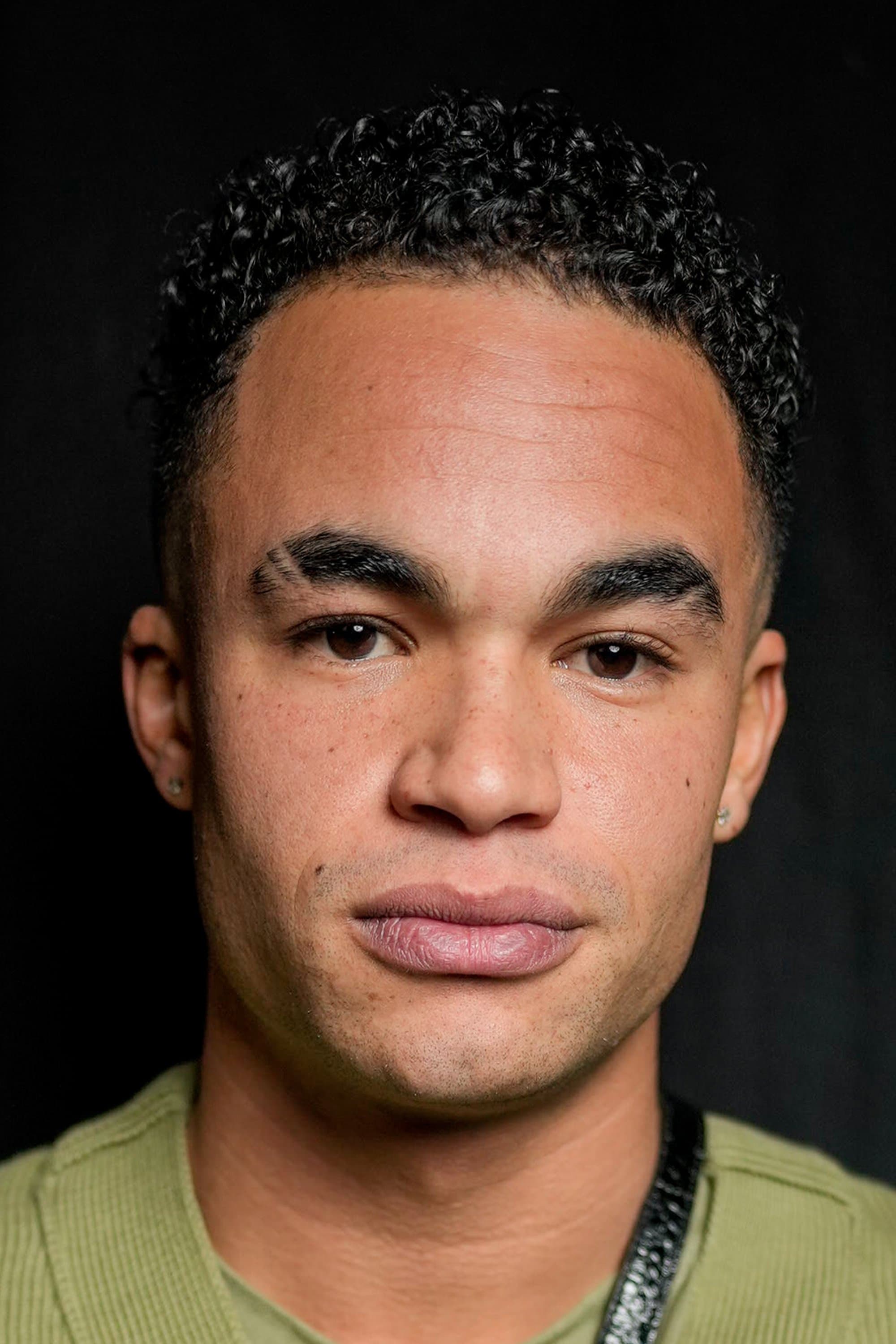 Théo Christine profile