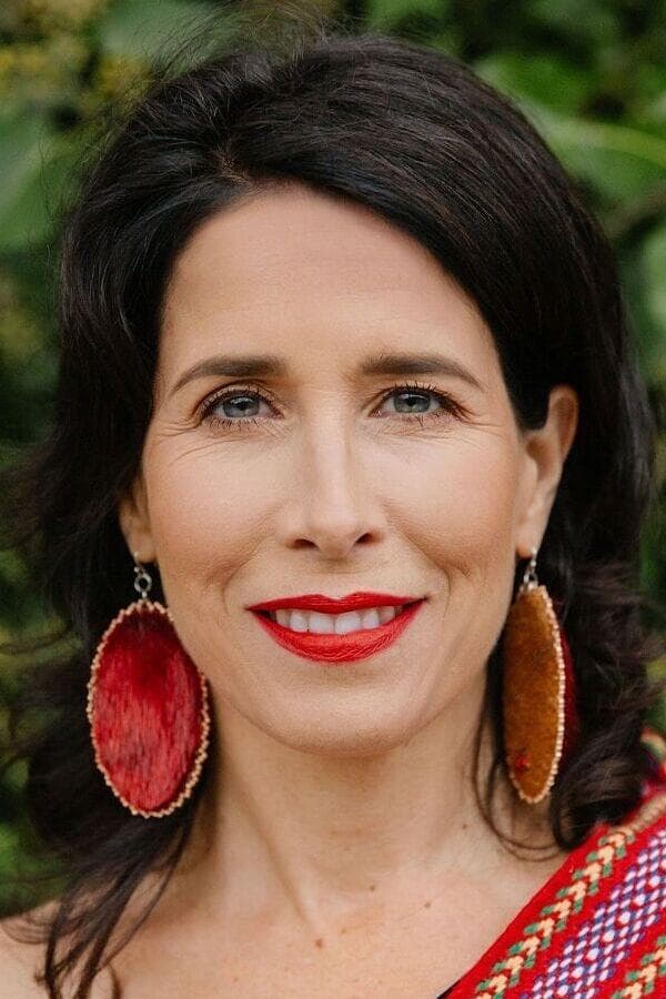 Andrea Menard profile