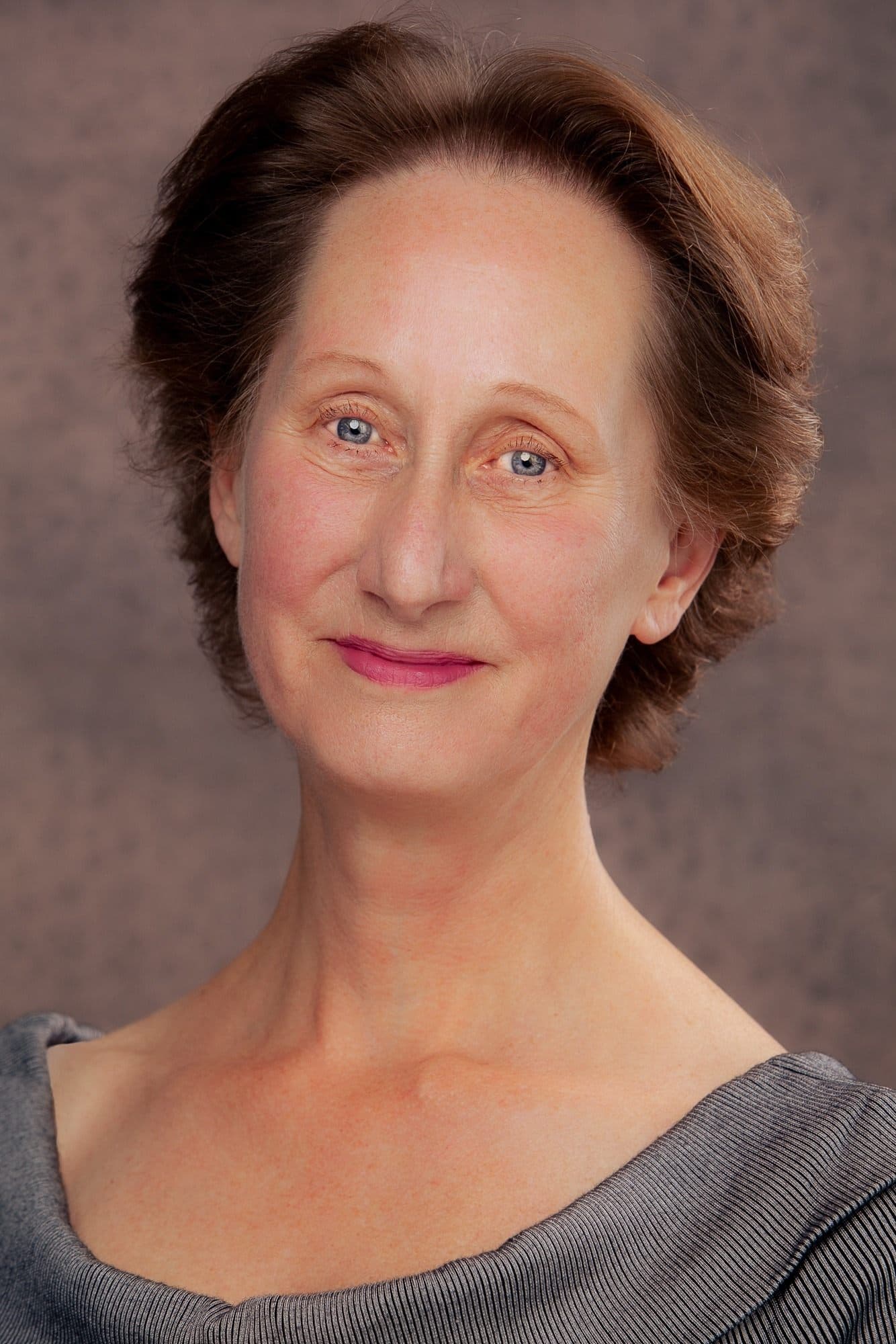 Vivienne Soan profile