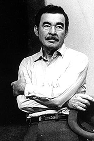 Víctor Arrillaga profile