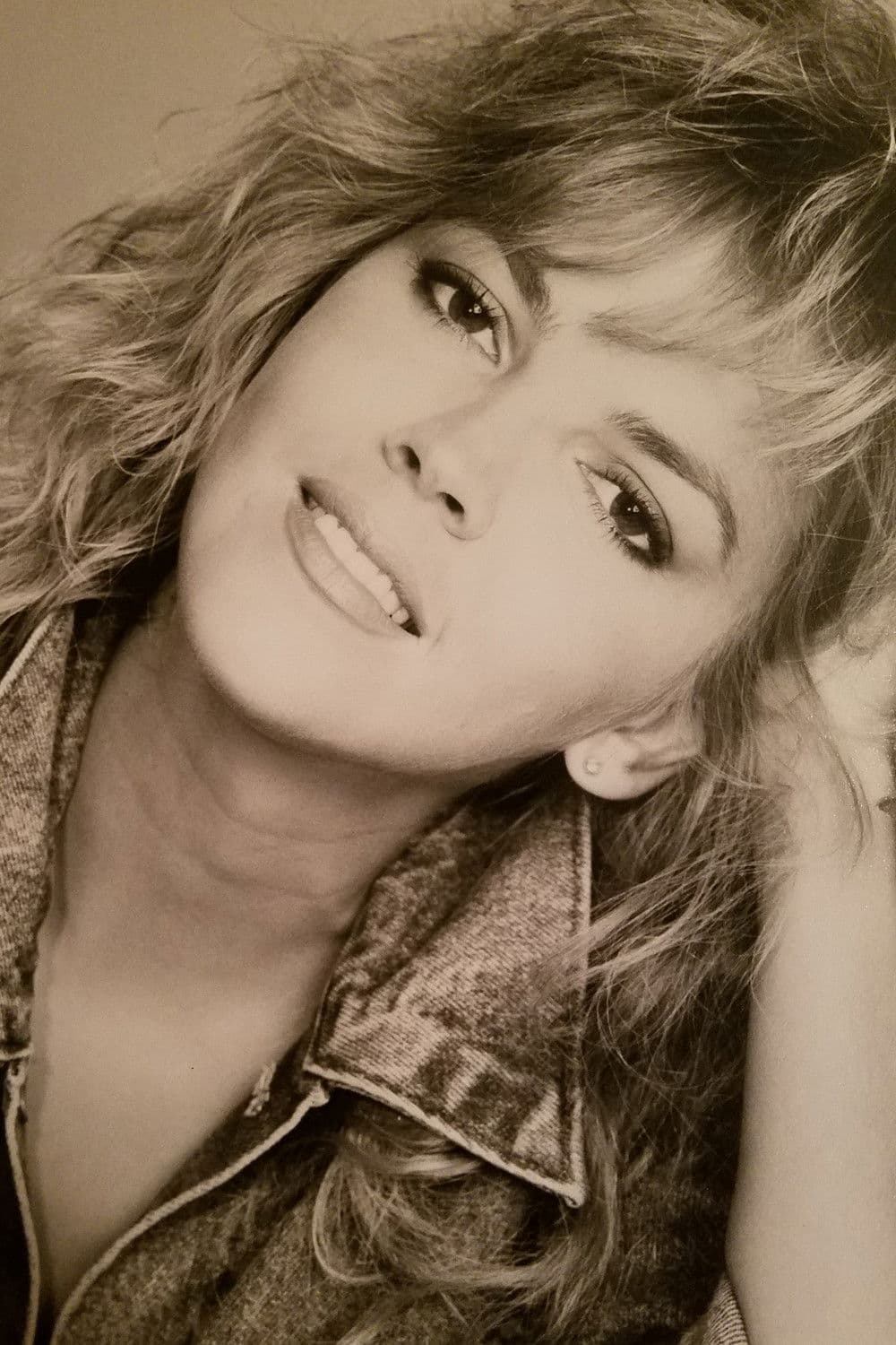 Laura Burkett profile