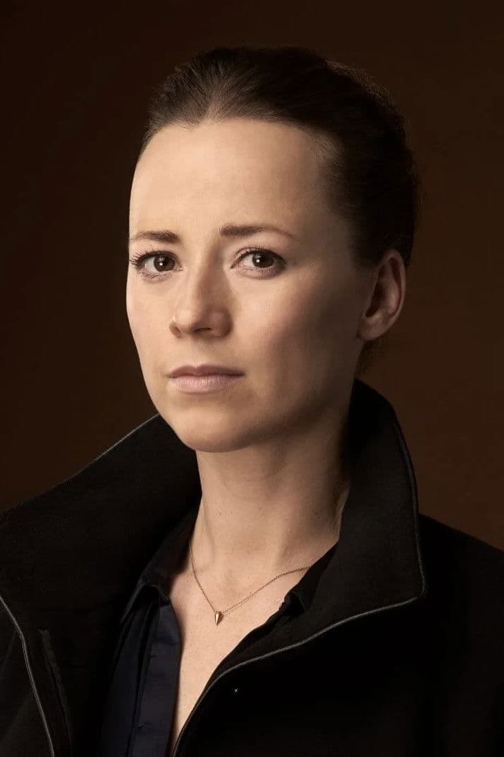 Karine Vanasse profile
