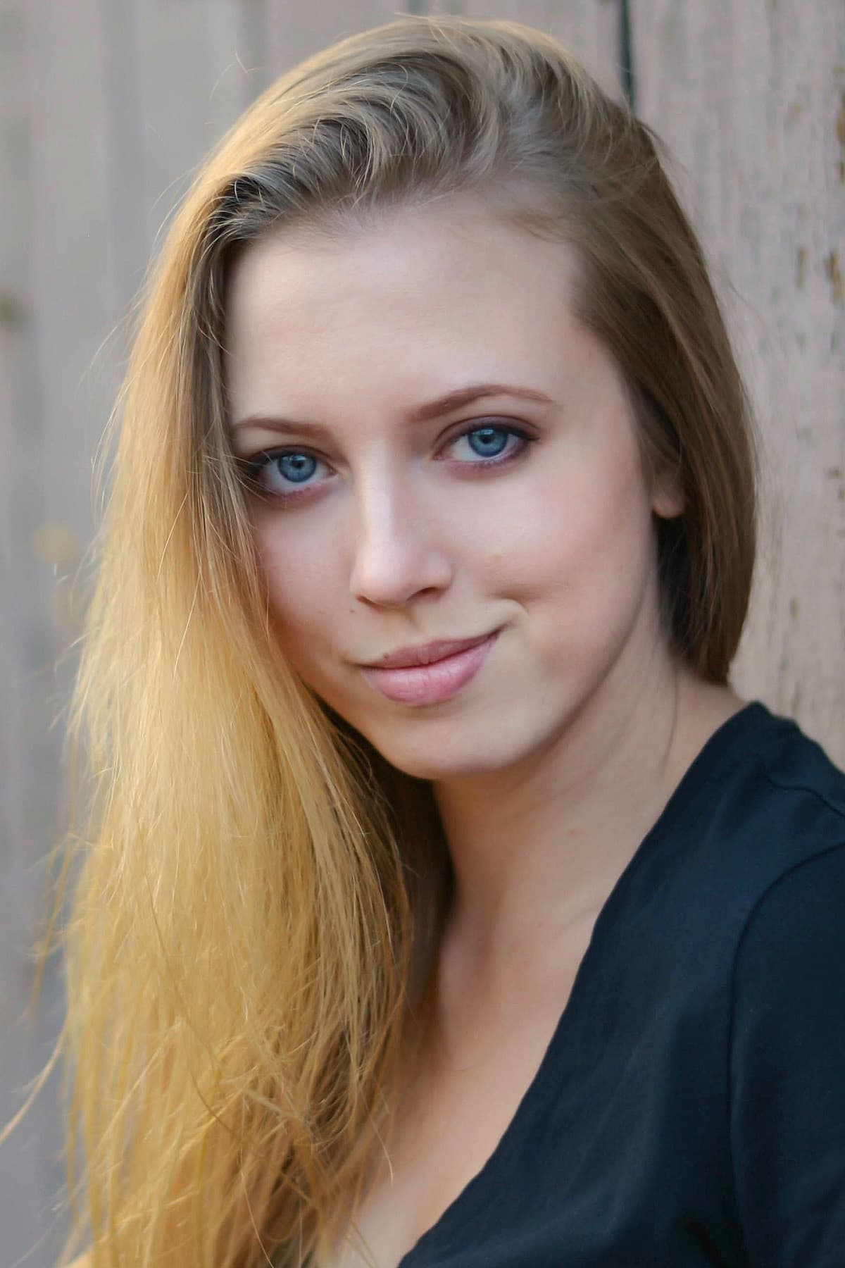 Cabrina Collesides profile