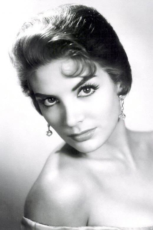 Elvira Quintana profile