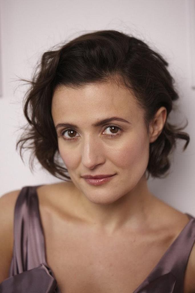 Lyndsey Marshal profile